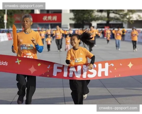 格尔达·斯泰恩的七连冠：两大洋马拉松十年征程回顾